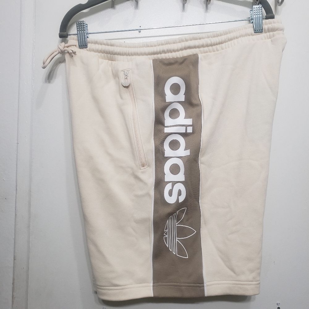 adidas Originals HR4689 Men's Sz L Beige Itasca French Terry Shorts